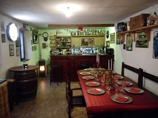 ALIMENTARI GASTROPUB con Sala Interna