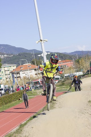 BIKELANDSCHOOL mtb CHIAVARI - campo scuola mountainbike Chiavari