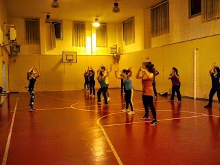 UN GIRO DI VALZER - ASSOCIAZIONE DANZA SPORTIVA DILETTANTISTICA