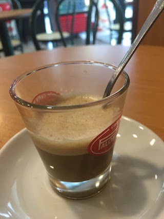 Varenne Caffetteria di Vita Irene Sciannameo