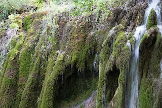 Cascate bucamante