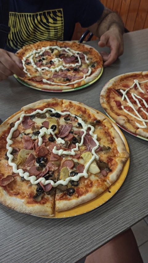 Istanbul City Pizza E Kebap