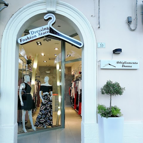 Dressing Fashion Store