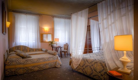 Hotel Palazzo dal Borgo