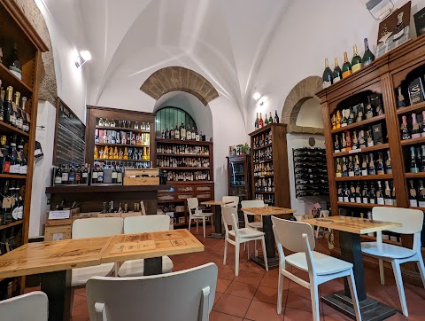 Enoteca Obsequium Wine Shop Bistrot