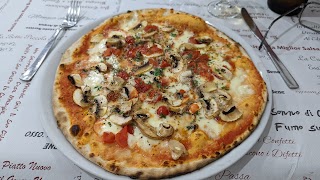 Pizzeria Fifty-Fifty