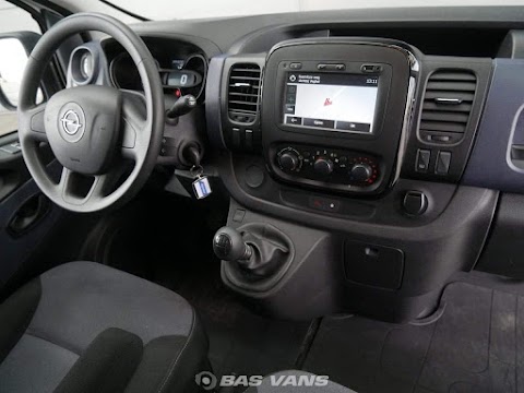 Autonoleggio - Noleggio auto con conducente - low cost - 9 posti con Wifi