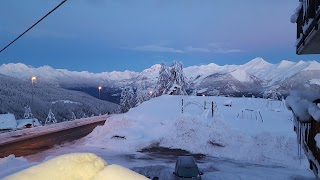 Albergo Chalet Des Alpes Di Adorni David E C. S.A.S.