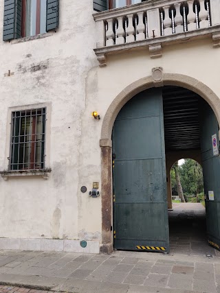 Università degli Studi di Padova - Dipartimento di Filosofia - Biblioteca