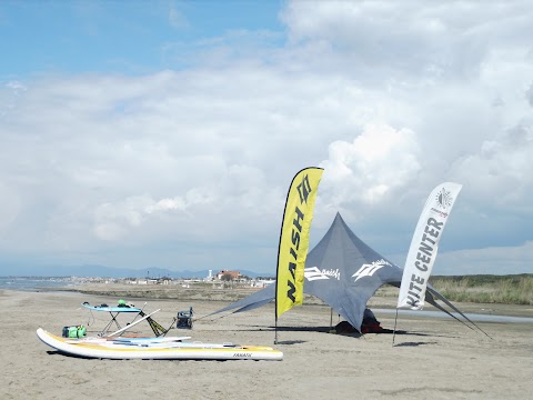 Kitesurf - Fregene - Wingfoil - Corsi di Kitesurf e Wingfoil
