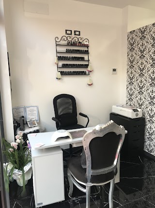 Empire Beauty Salon