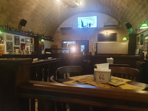 Celtic Pub Pizzeria