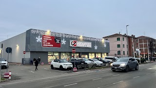 CZ megastore