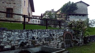 Antica Corte Leguzzano B&B