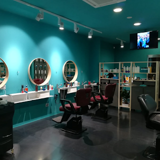 Studio25 Cut & Shave