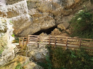 Grotte Val de' Varri