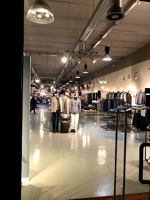 Boggi Milano Factory Store