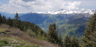 Ecole De Ski Françaisjardin D'enfants Le Centre La Rosière