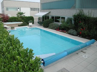 VERDEAZZURRO PISCINE S.n.c.