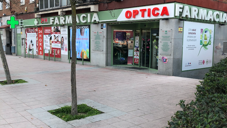 Foto farmacia Farmacia 24 Horas Mostoles Optica Hermanos Pinzon