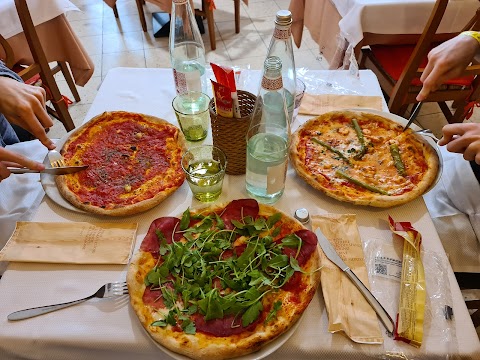 Pizzeria Ristorante Mediterraneo