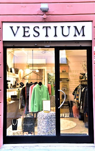 Vestium Luxury Second Hand