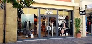 VANS Outlet Castel Romano