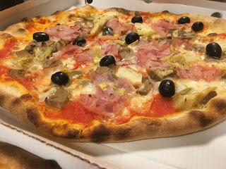 Pizza D'asporto Rosticceria Reginella