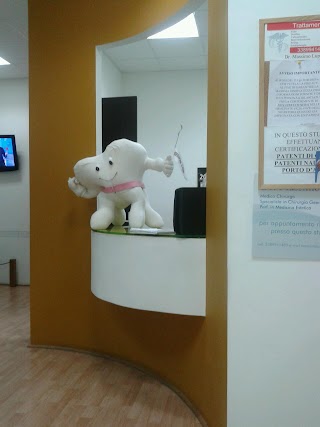 MEDICAL CARE s.r.l. studio dentistico