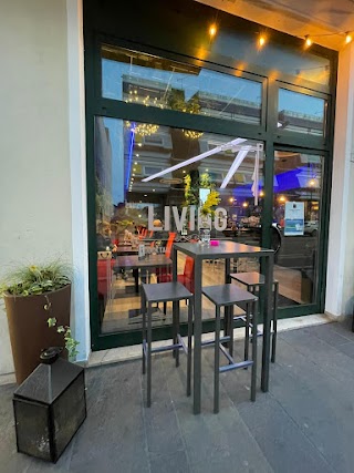 LIVING Bar