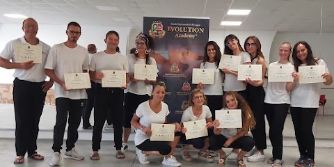 Scuola Professionale Massaggio - Evolution Academy - Sondrio