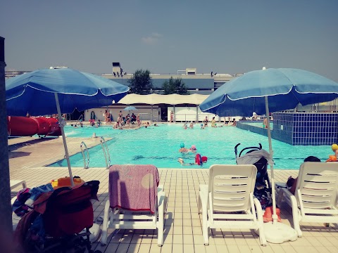 Piscina Comunale "Trecate"