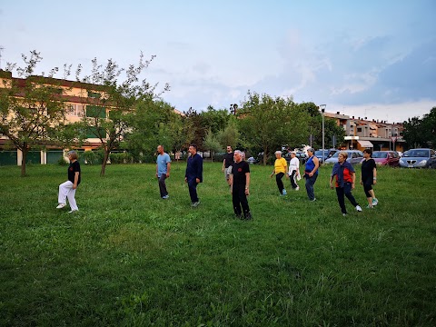 asd Tui Ch'ien - il lago e il cielo