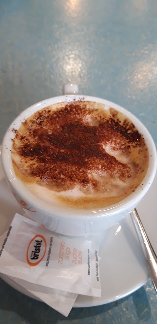 Pausa Caffe' Snc Di Marelli Paolo E Ghirello Claudia