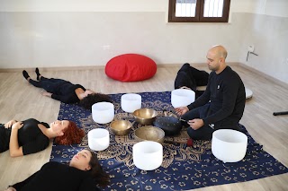 Simone Gatto - Centro Olistico Corsi Meditazione Mindfulness e Musicoterapia - Studio Qui e Ora