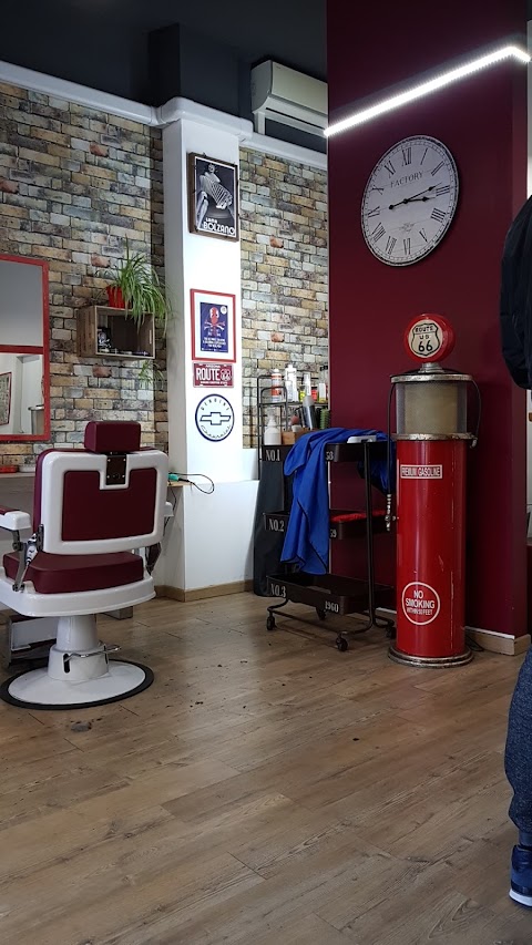 Ringhio's Rock barber shop