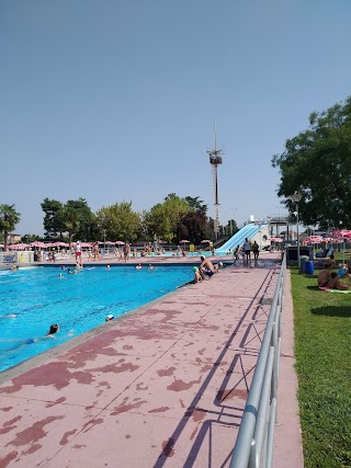 Piscina Comunale