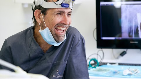 Dott. Fabio Cocchi - Genova Odontoiatrica