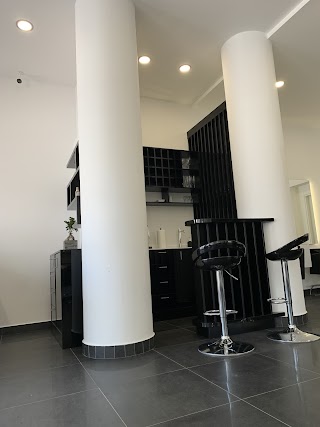 ANTHONY LEONARDI HAIRDRESSING