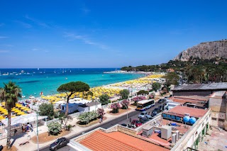 Mondello Beach - rooms by the sea