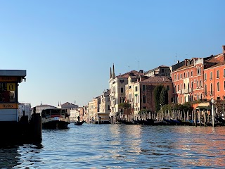 Calle Perdon imbarco Gondola