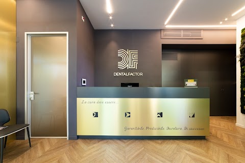 Dental Factor - Clinica Odontoiatrica Firenze