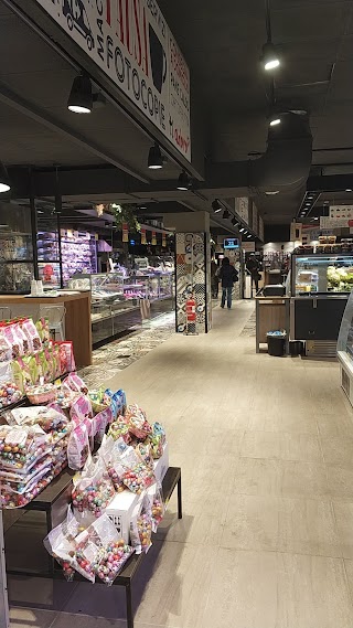 Supermercato Carrefour Market