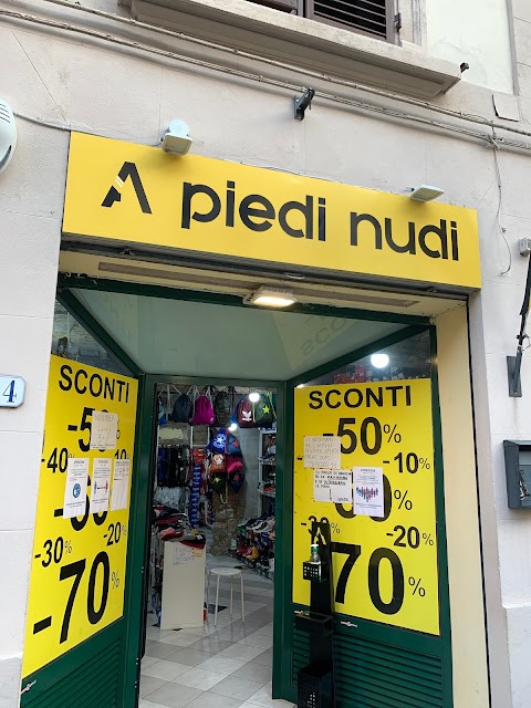 A PIEDI NUDI Outlet