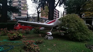 Istituto Tecnico Aeronautico “Charles Lindbergh Academy”