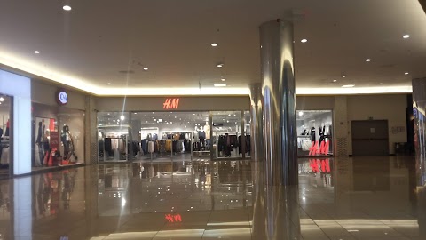 H&M