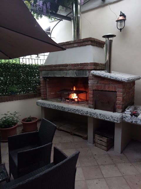 Pizzeria Trattoria Grande “La Bora”