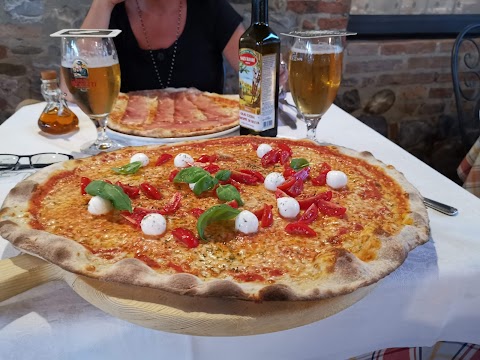 Ristorante-Pizzeria Cà Della Valle