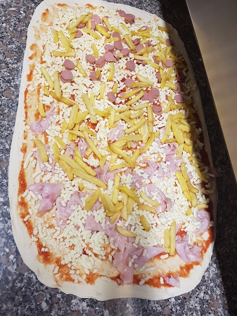 LA PIZZARELLA DI ESSA SALIM