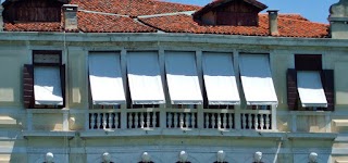 Alessandro Vianello - Laboratorio tappezzeria e arredo tessile Venezia